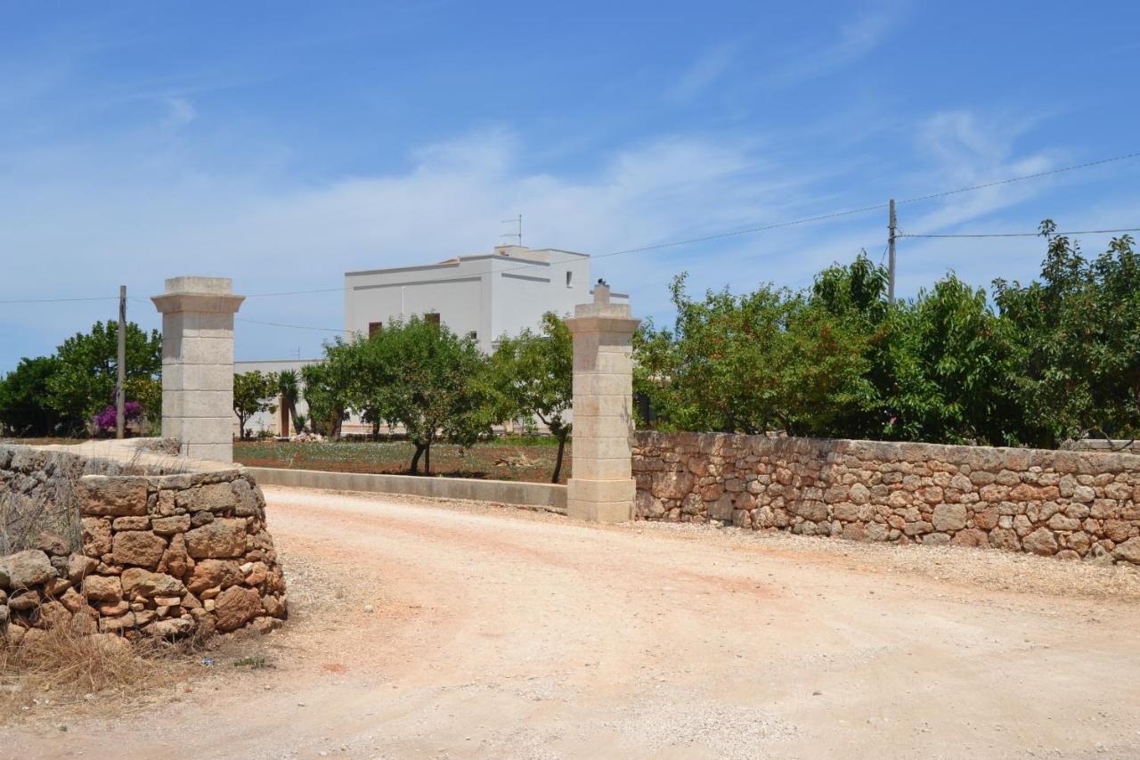 Residenza "I Tre Carrubi " Villa ฟาซาโน ภายนอก รูปภาพ